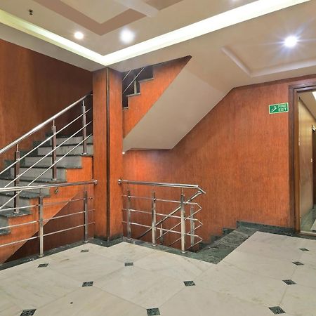 Hotel Hari Piorko Grand - 2 Min From New Delhi Railway Station Extérieur photo