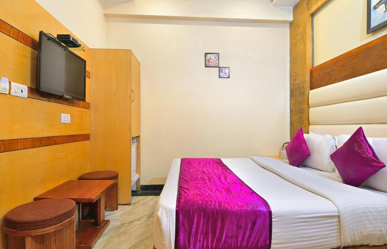 Hotel Hari Piorko Grand - 2 Min From New Delhi Railway Station Extérieur photo