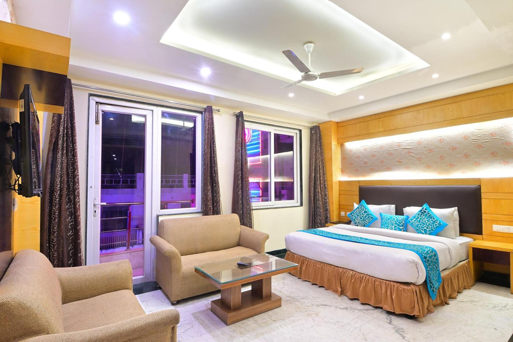 Hotel Hari Piorko Grand - 2 Min From New Delhi Railway Station Extérieur photo