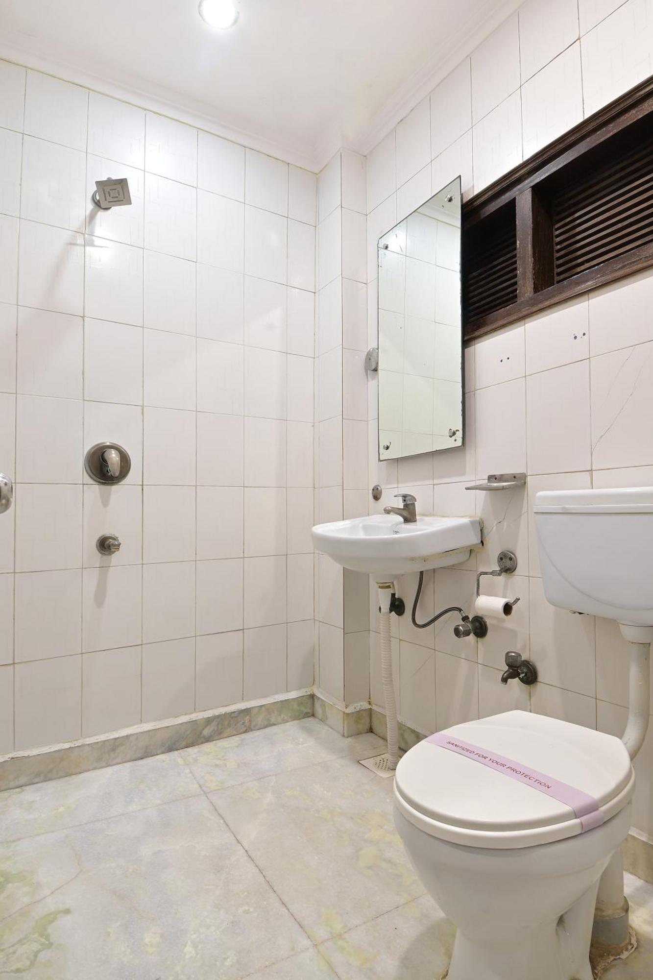 Hotel Hari Piorko Grand - 2 Min From New Delhi Railway Station Extérieur photo