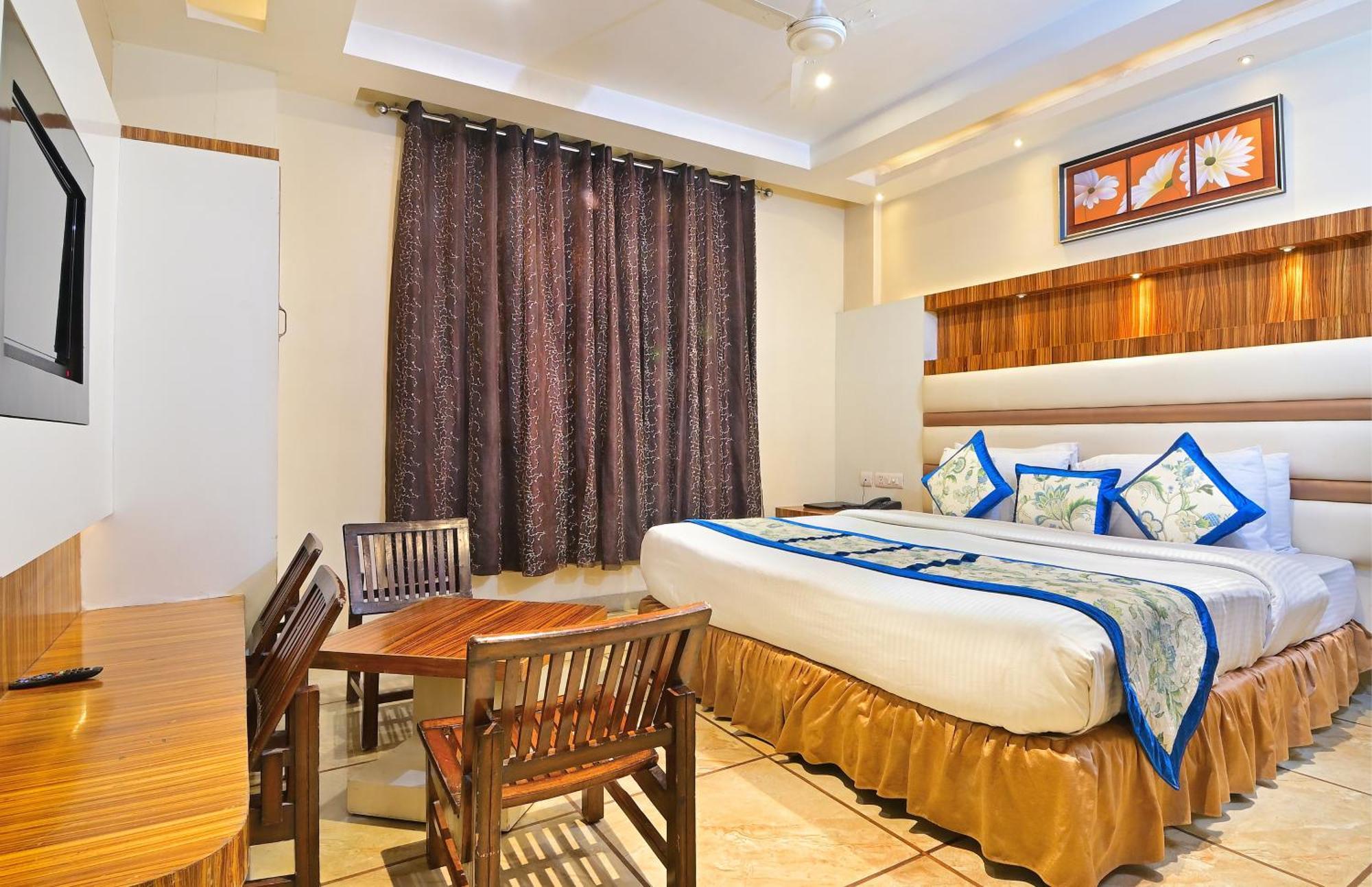 Hotel Hari Piorko Grand - 2 Min From New Delhi Railway Station Extérieur photo