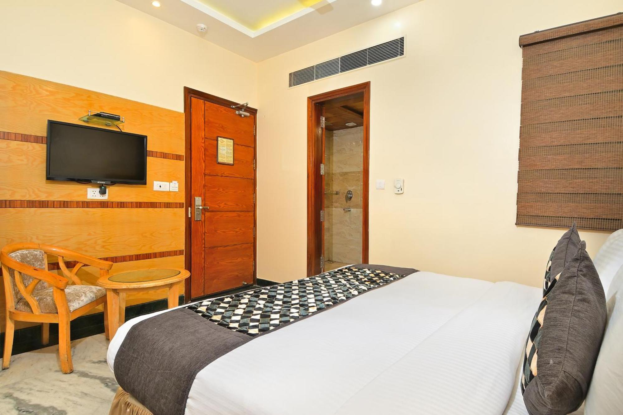 Hotel Hari Piorko Grand - 2 Min From New Delhi Railway Station Extérieur photo