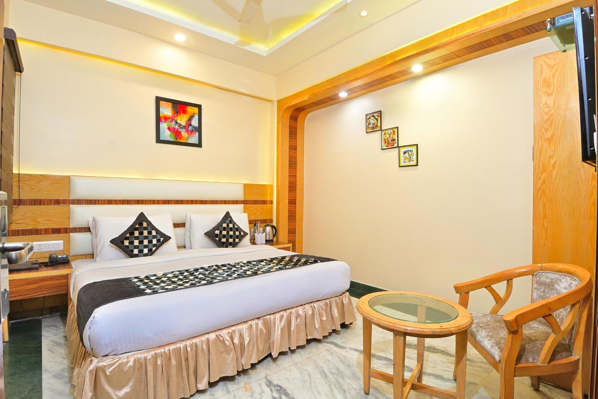 Hotel Hari Piorko Grand - 2 Min From New Delhi Railway Station Extérieur photo