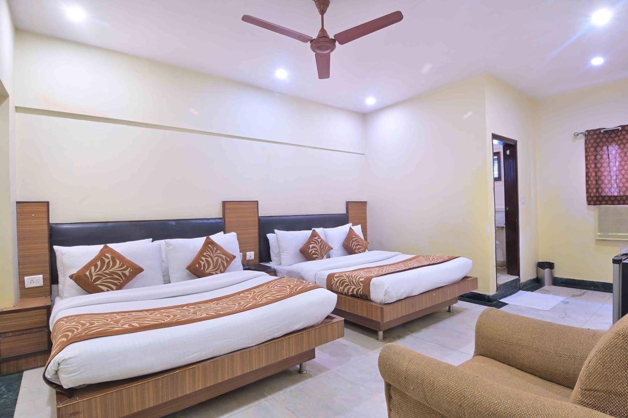 Hotel Hari Piorko Grand - 2 Min From New Delhi Railway Station Extérieur photo
